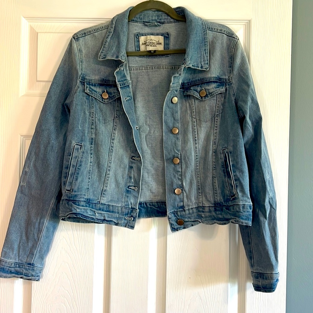 Crop Loose Fit Jean Jacket